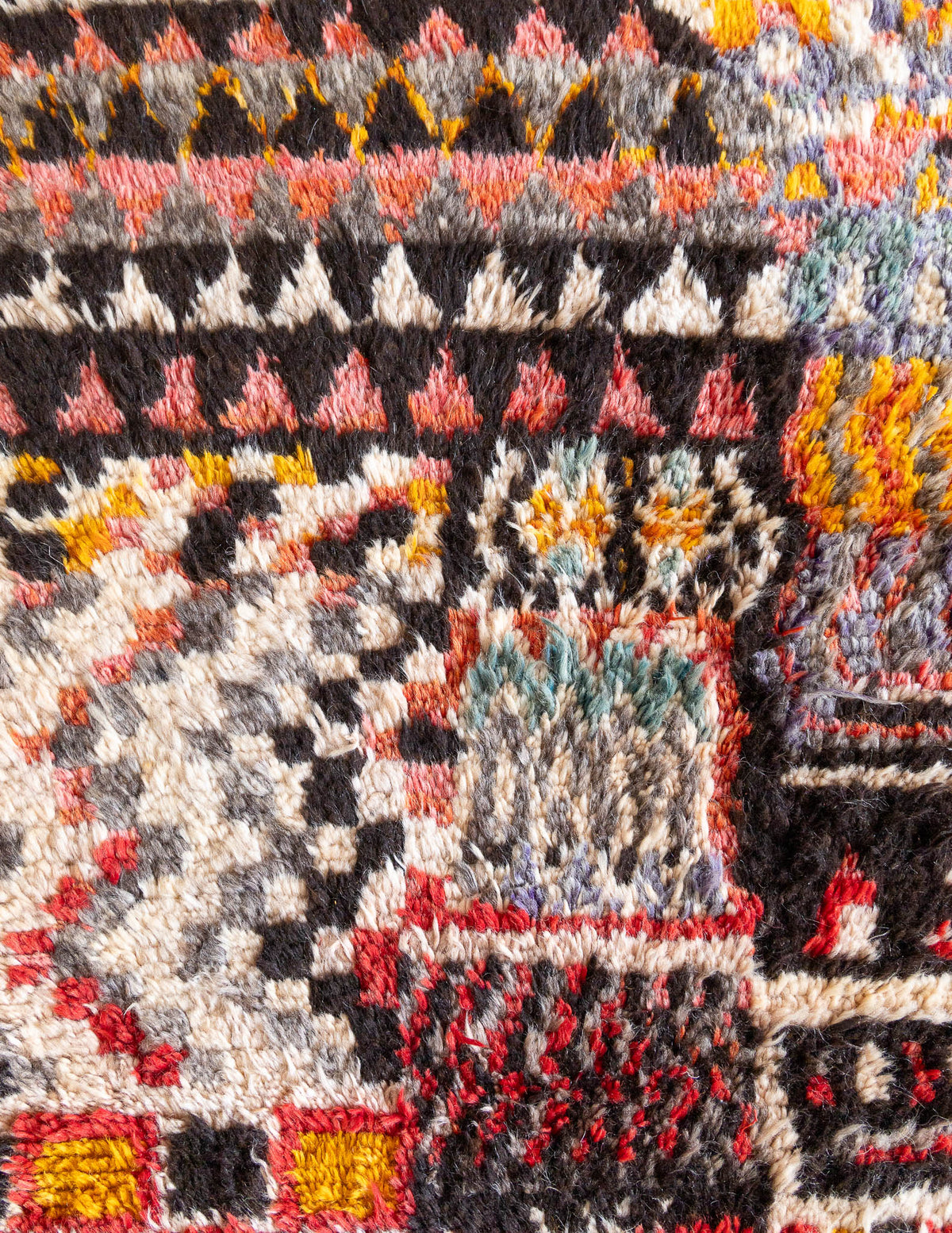 Taznakht 3.3 x 6.4 feet (102 x 195 cm)